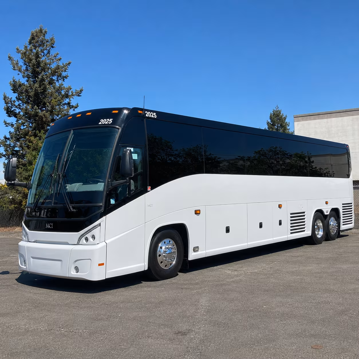 charter buses to the detroit auto show and huntington place