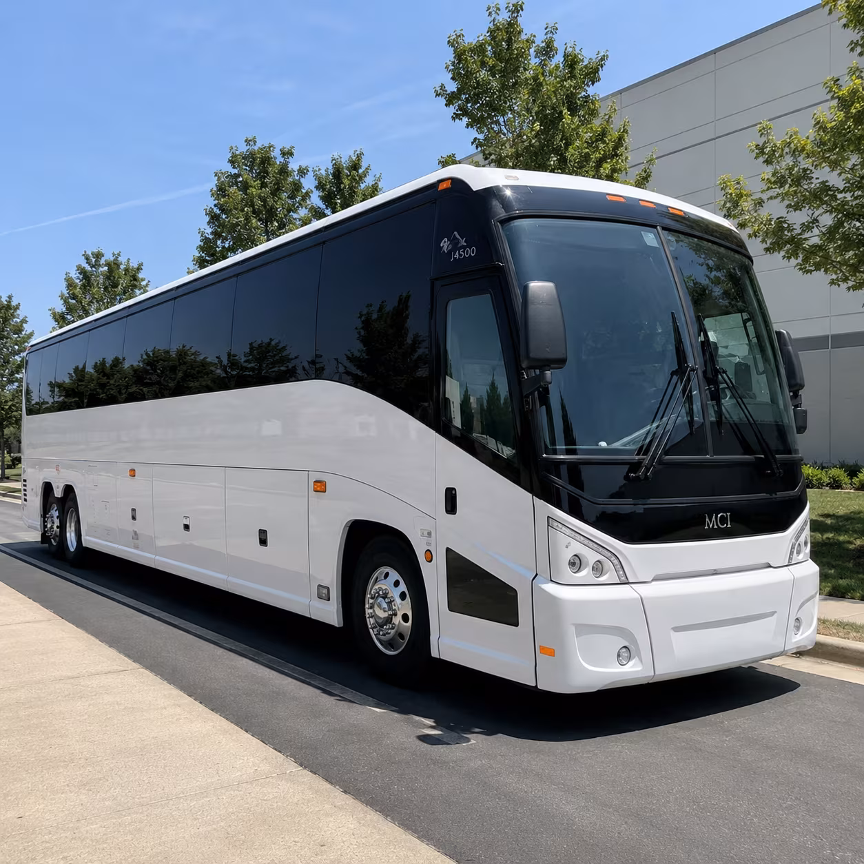 corporate airport transfer buses to and from dtw