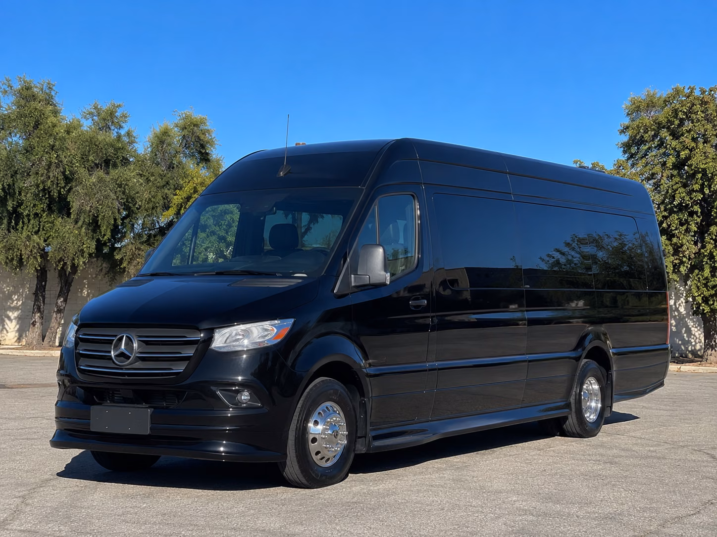 transportation serving dearborn and nearby cities